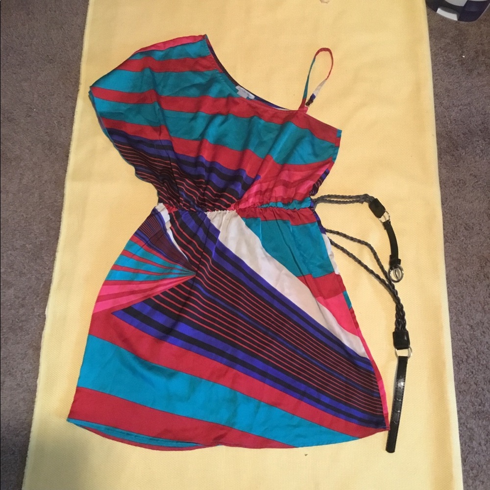 Forever 21 One Shoulder multicolored dress. Sz. M